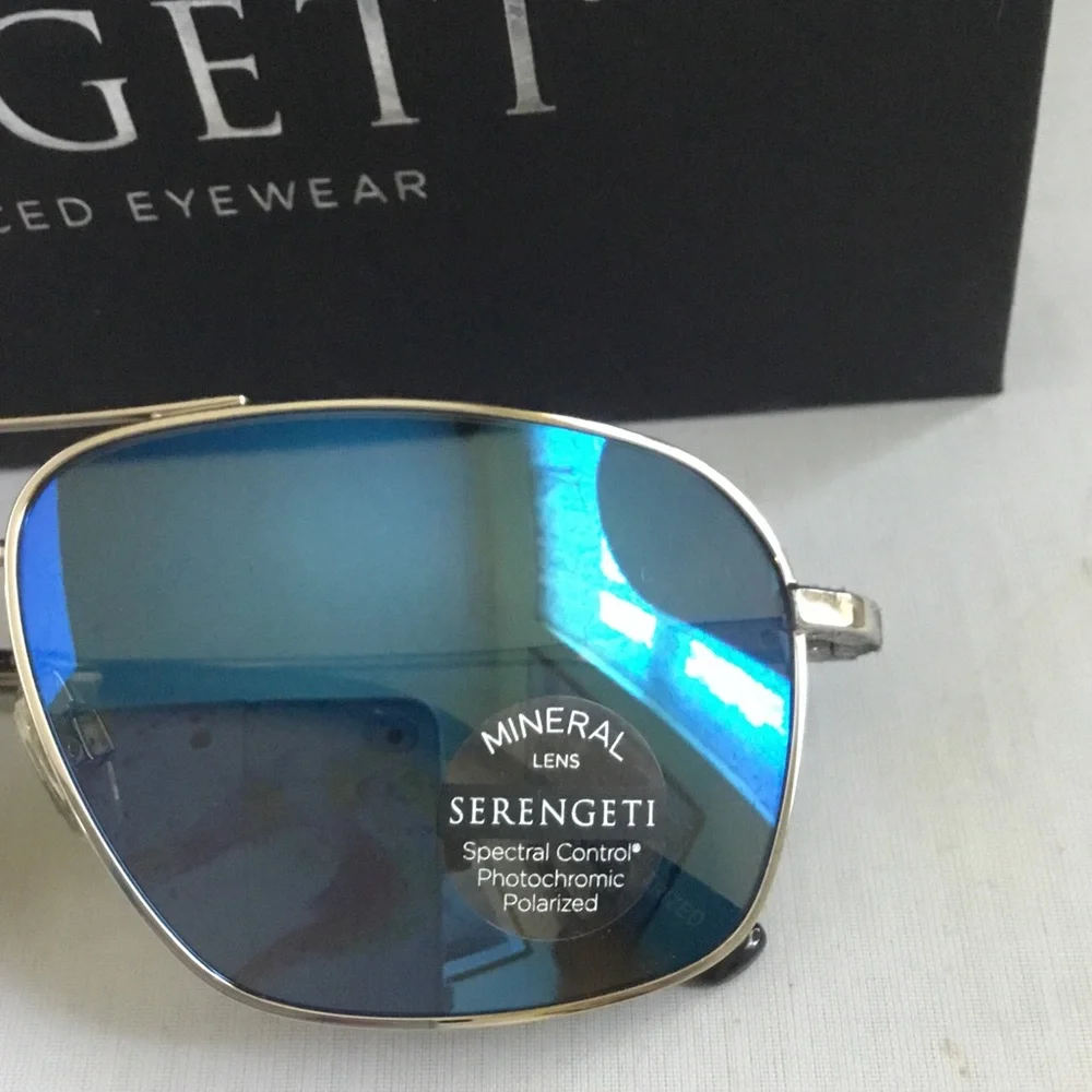 Serengeti Dorwinn Men Polarized Photochromic.